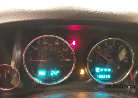 2014 Jeep Wrangler Unlimited Sport z USA, uszkodzony, nr VIN 1C4BJWDGXEL250481